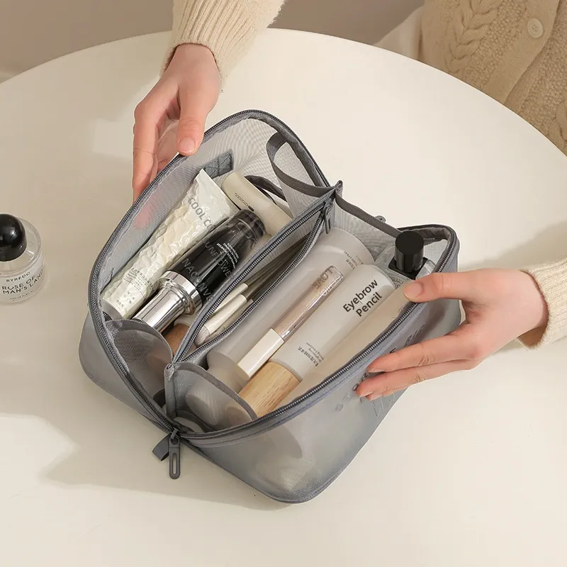 大容量の化粧品バッグ、メッシュで通気性があり、持ち運び可能な - Cosmetic Bags のレビューと価格