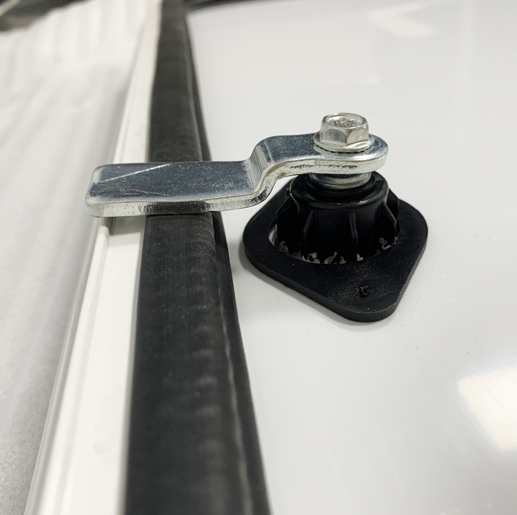 ホットセール中！ホワイトアルミ合金製RV荷物ドア保護防水丸角 - Luggage のレビューと価格