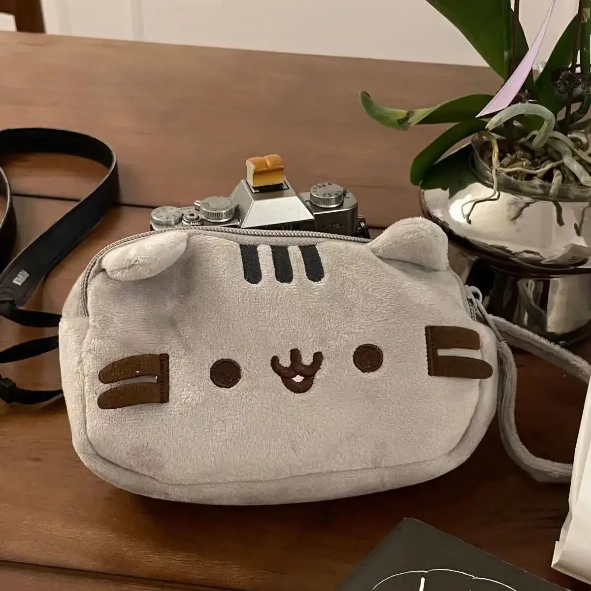 かわいいプシーンペンシルケース、漫画風の太った猫、大容量学生 - Luggage のレビューと価格